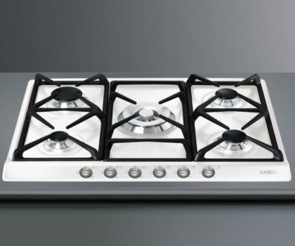 <p><strong>SMEG SR 775BS</strong></p>