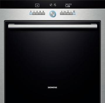 <p><strong>Siemens HB76GT560</strong></p>